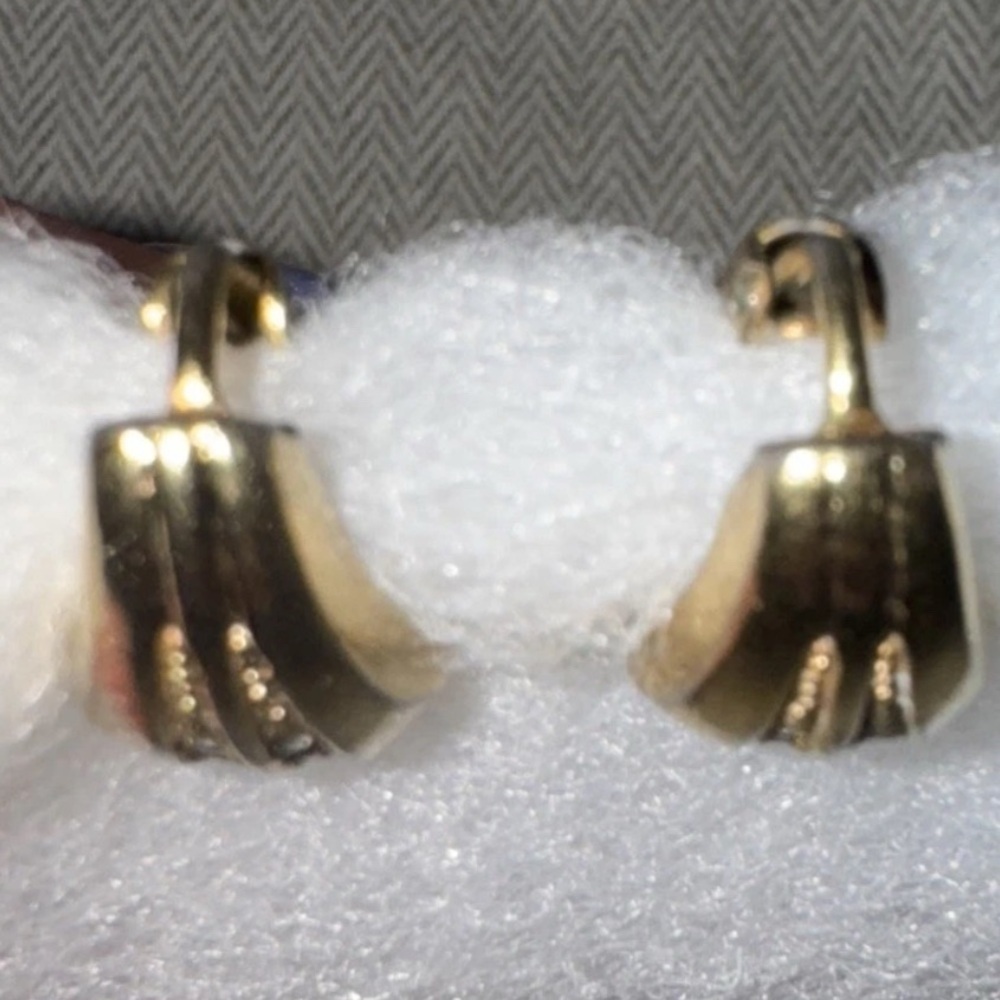 VINTAGE Christian Dior Gold Huggie Crystal Clip-on Earrings Authentic - Picture 2 of 5